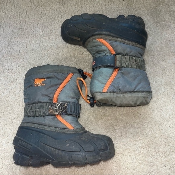 Sorel Kids Insulated Winter Snow Boots Size 10 - Picture 2 of 7
